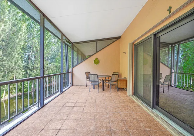 Photo 1 of Sale Pending at 430 Commodore Dr #304, Plantation, FL 33325 | MLS# A12091097 | Listing updated on 2026-10-05