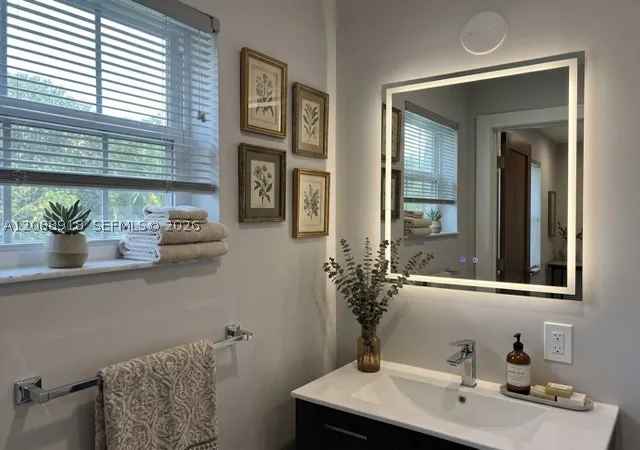Photo 3 of Single family home for sale at 1500 Ne 137th Street, North Miami, FL 33161 | MLS# A12088918 | Listing updated on 2026-10-06