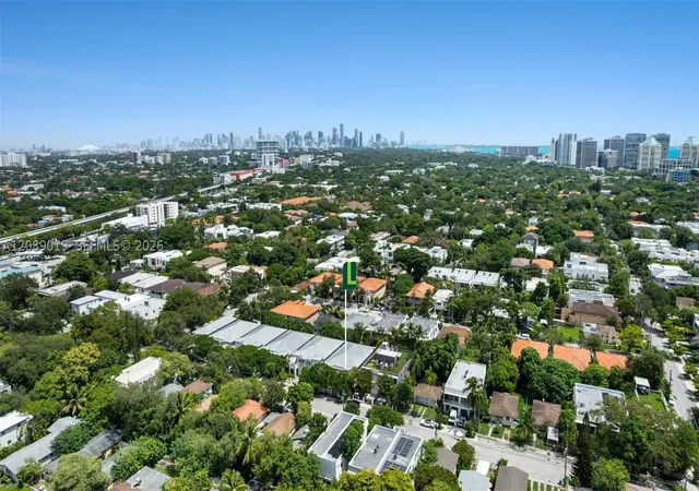 Photo 66 of Townhouse for sale at 3139 Hibiscus St #3139, Miami, FL 33133 | MLS# A12089019 | Listing updated on 2026-09-27