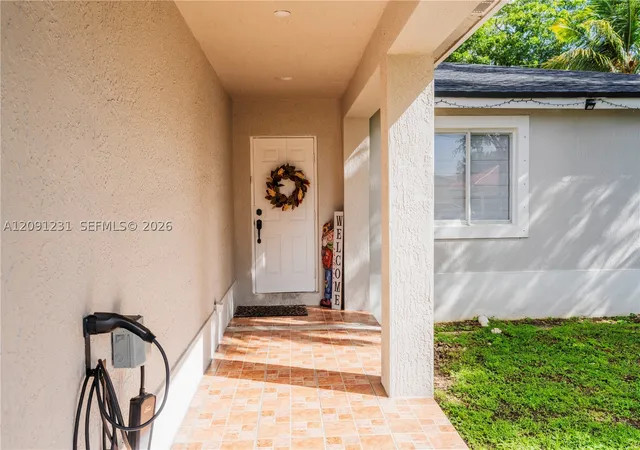 Photo 2 of Single family home for sale at 153 Nw 6th Street, Homestead, FL 33030 | MLS# A12091231 | Listing updated on 2026-10-05