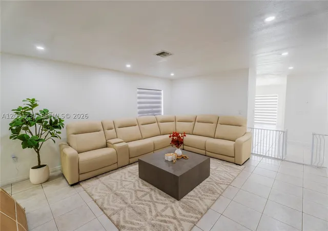 Photo 3 of Single family home for sale at 153 Nw 6th Street, Homestead, FL 33030 | MLS# A12091231 | Listing updated on 2026-10-05