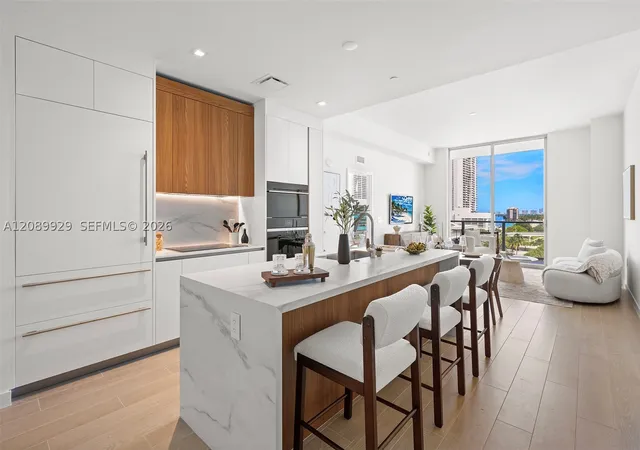 Photo 2 of Condo for sale at 1400 Biscayne Blvd #609, Miami, FL 33132 | MLS# A12089929 | Listing updated on 2026-09-23