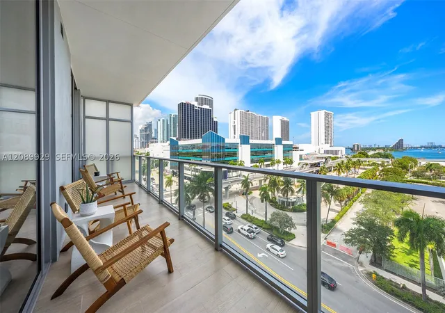 1400 Biscayne Blvd #609