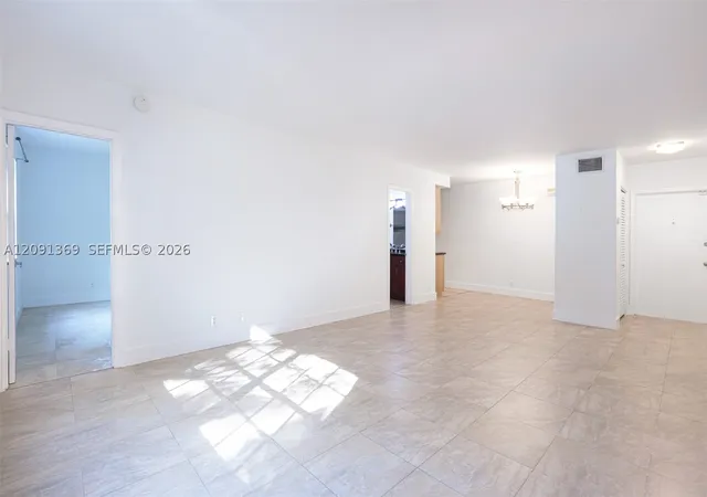 Listing Photo 5 - Condo for sale in building located at 2424 Se 17Th Cswy, North Lauderdale, FL 33316 - Unit #109B