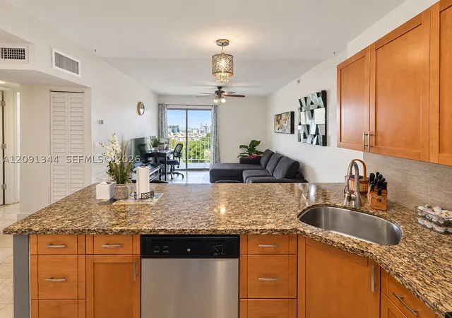 Photo 3 of Condo for sale at 4550 Nw 9th Street #901E, Miami, FL 33126 | MLS# A12091344 | Listing updated on 2026-09-22
