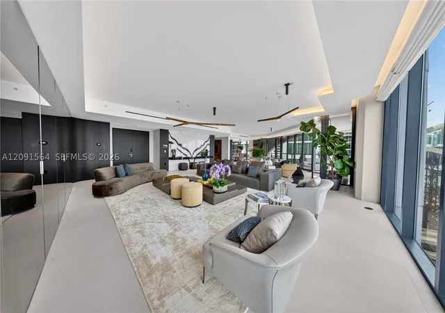 Photo 3 of Condo for sale at 1000 Ne Biscayne Blvd #2202, Miami, FL 33132 | MLS# A12091564 | Listing updated on 2026-09-22