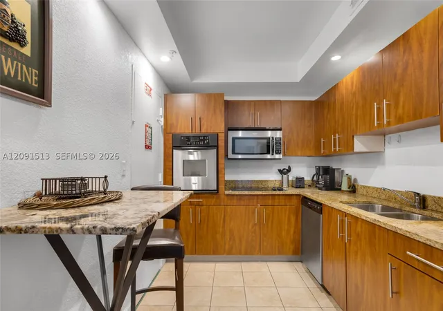 Photo 3 of Condo for sale at 4001 S Ocean Dr #12D, Hollywood, FL 33019 | MLS# A12091513 | Listing updated on 2026-09-18