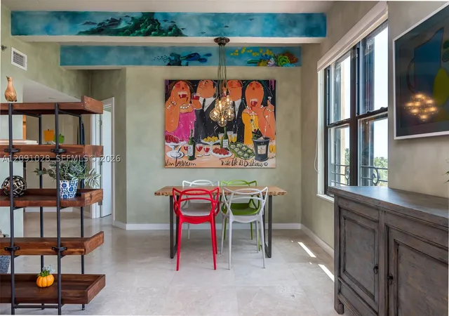 Photo 3 of Condo for sale at 1330 Ocean Dr #R5B, Miami Beach, FL 33139 | MLS# A12091028 | Listing updated on 2026-09-21