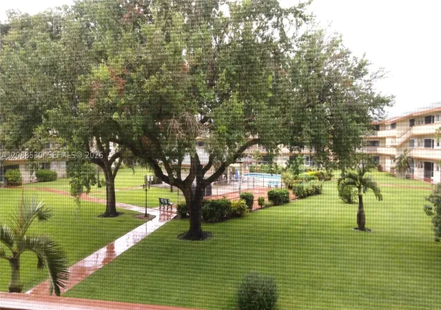 Photo 3 of Condo for sale at 5300 Washington St #225G, Hollywood, FL 33021 | MLS# A12088530 | Listing updated on 2026-09-18