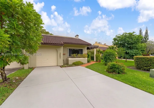 Photo 1 of Townhouse for sale at 3807 Alcantara Ave #A-77, Doral, FL 33178 | MLS# A12091146 | Listing updated on 2026-09-18