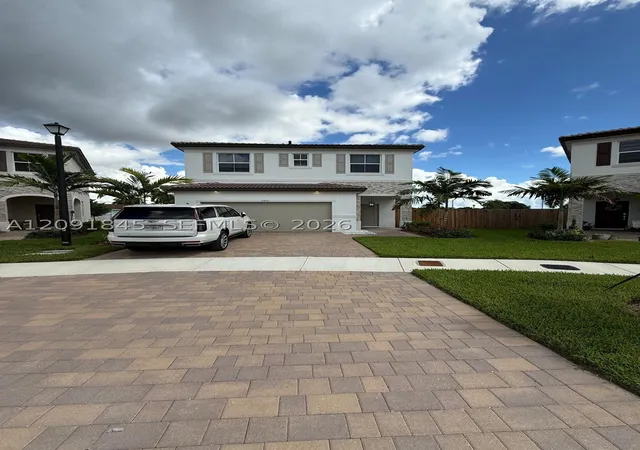 Photo 2 of Single family home for sale at 2661 Se 24th Court, Homestead, FL 33035 | MLS# A12091845 | Listing updated on 2026-09-18
