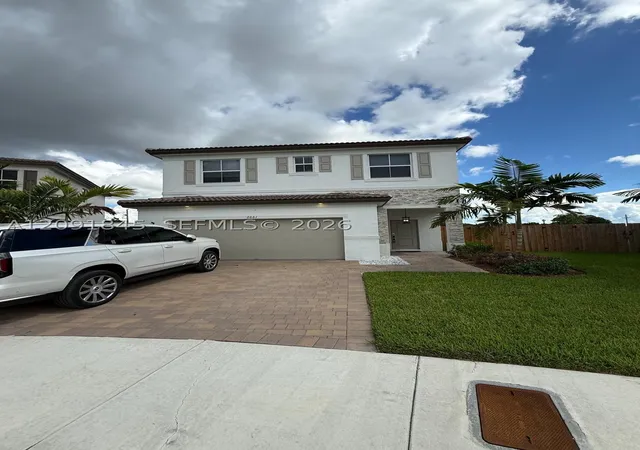 Photo 3 of Single family home for sale at 2661 Se 24th Court, Homestead, FL 33035 | MLS# A12091845 | Listing updated on 2026-09-18