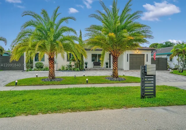 Single family home for sale at 4720 Baldric St, Boca Raton, FL 33428 | MLS# A12091840
