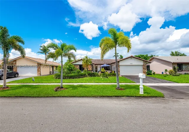 Photo 1 of Single family home for sale at 7609 Sunflower Dr, Margate, FL 33063 | MLS# A12091818 | Listing updated on 2026-09-29