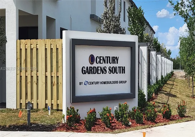 Photo 2 of Townhouse for sale at 15720 Sw 136th Way, Miami, FL 33196 | MLS# A12091717 | Listing updated on 2026-09-18