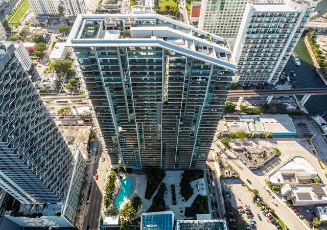 Photo 2 of Condo for sale at 88 Sw 7th Street #1901, Miami, FL 33130 | MLS# A12090496 | Listing updated on 2026-09-18