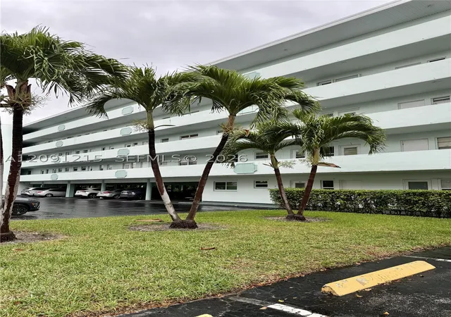Photo 3 of Condo for sale at 600 Ne 14th Avenue #224, Hallandale Beach, FL 33009 | MLS# A12091215 | Listing updated on 2026-09-22