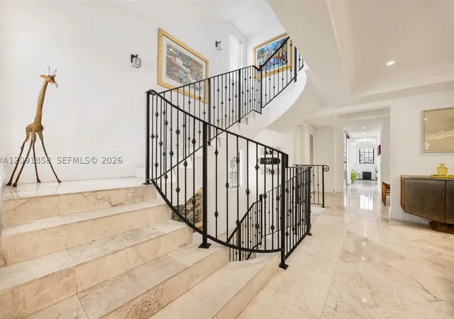 Photo 45 of Townhouse for sale at 3471 Main Hwy #1204, Coconut Grove, FL 33133 | MLS# A12091858 | Listing updated on 2026-09-22