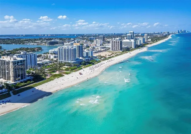 Photo 3 of Condo for sale at 6515 Collins Ave #1505, Miami Beach, FL 33141 | MLS# A12092146 | Listing updated on 2026-09-21