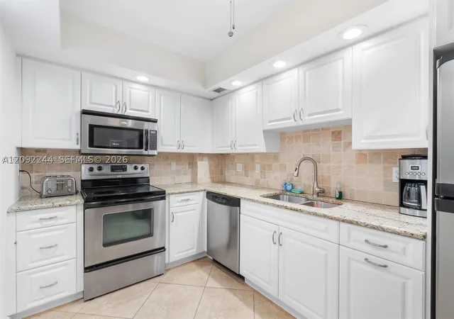 Photo 2 of Condo for sale at 3450 S Ocean Blvd #2030, Palm Beach, FL 33480 | MLS# A12092244 | Listing updated on 2026-09-19