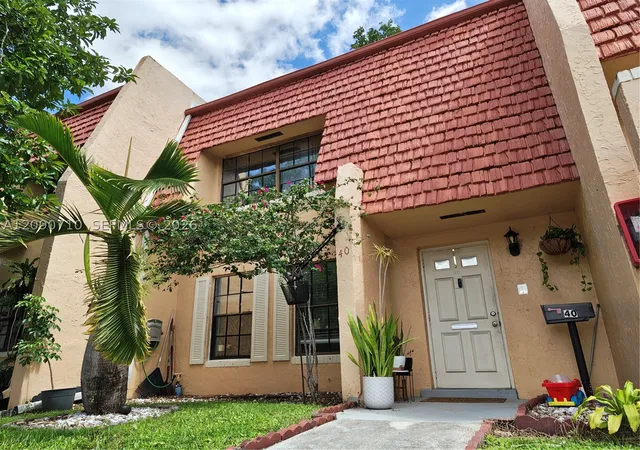 Photo 1 of Townhouse for sale at 40 Pleasant Hl Ln #40, Tamarac, FL 33319 | MLS# A12090710 | Listing updated on 2026-09-20