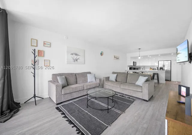 Photo 4 of Condo for sale at 19370 Collins Ave #310, Sunny Isles Beach, FL 33160 | MLS# A12091780 | Listing updated on 2026-09-21