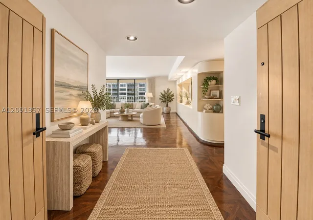 Photo 3 of Condo for sale at 2 Grv Isle Dr #B609, Miami, FL 33133 | MLS# A12091357 | Listing updated on 2026-10-07