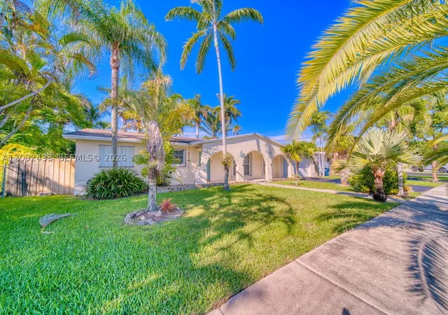 Photo 2 of Single family home for sale at 20120 Sw 84th Place, Cutler Bay, FL 33189 | MLS# A12092433 | Listing updated on 2026-09-24