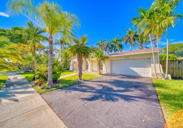 Photo 3 of Single family home for sale at 20120 Sw 84th Place, Cutler Bay, FL 33189 | MLS# A12092433 | Listing updated on 2026-09-24