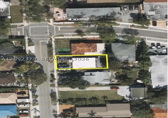 Photo 3 of Sale Pending at 201 Sw 30th Avenue, Miami, FL 33135 | MLS# A12092373 | Listing updated on 2026-09-29