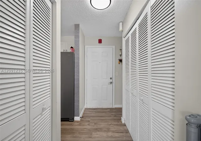 Listing Photo 2 - Condo for sale at Paseo Real Condo, Unit 281 6205 Kendale Lakes Cir, Paseo Real Condo, Miami, FL 33183 | Built Year: 1994-1994