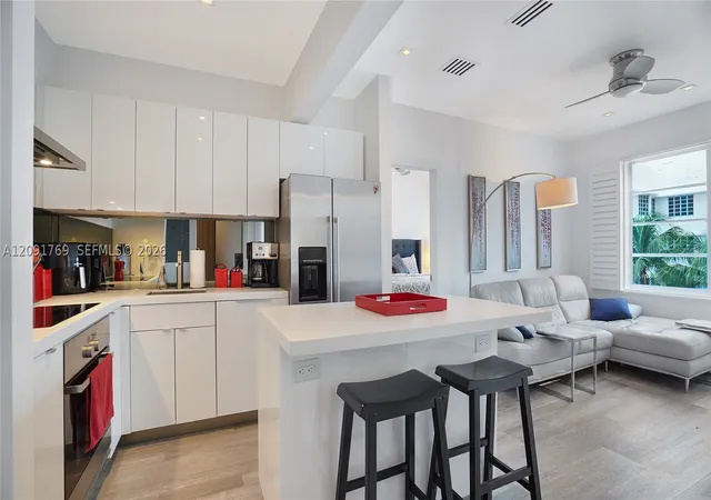 Photo 2 of Condo for sale at 1460 Ocean Dr #407, Miami Beach, FL 33139 | MLS# A12091769 | Listing updated on 2026-09-21