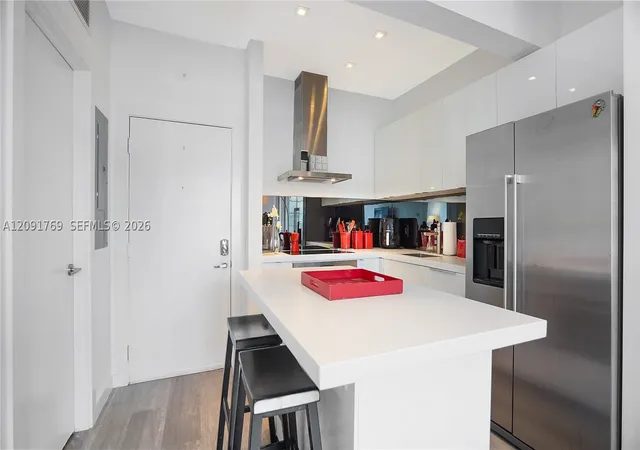 Photo 4 of Condo for sale at 1460 Ocean Dr #407, Miami Beach, FL 33139 | MLS# A12091769 | Listing updated on 2026-09-21