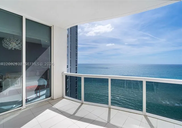 Photo 3 of Condo for sale at 15811 Collins Ave #2006, Sunny Isles Beach, FL 33160 | MLS# A12092912 | Listing updated on 2026-09-21