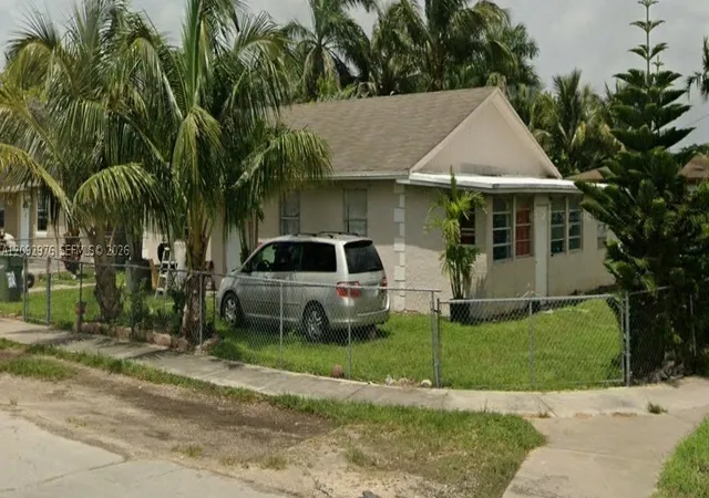 Photo 1 of Single family home for sale at 24 Sw 17th Avenue, Homestead, FL 33030 | MLS# A12092976 | Listing updated on 2026-09-21