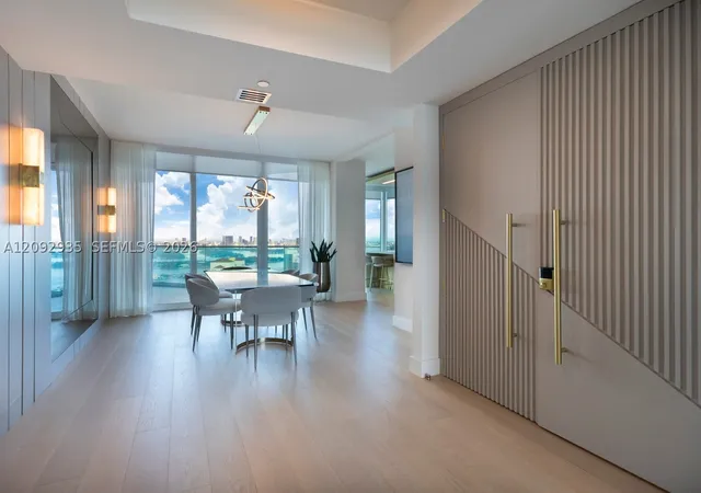 Photo 3 of Condo for sale at 300 S Pointe Dr #4206, Miami Beach, FL 33139 | MLS# A12092935 | Listing updated on 2026-09-24