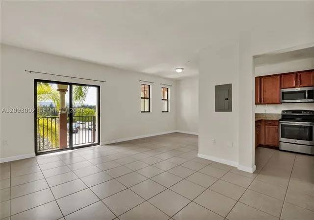 Listing Photo 4 - Condo for sale in building located at 10620 Nw 88Th St, Miami, FL 33178 - Unit #207