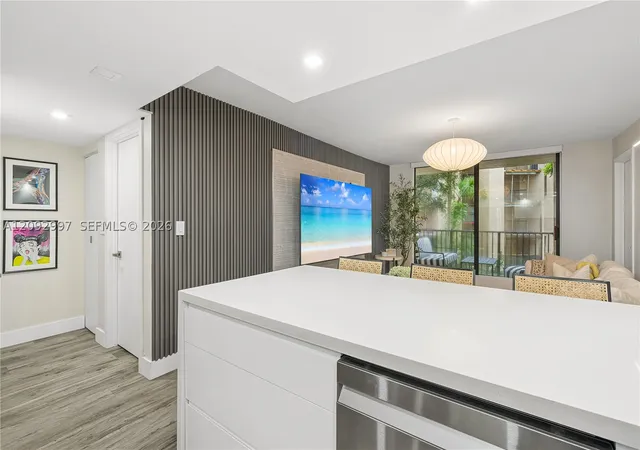 Listing Photo 4 - Condo for sale in building located at 14601 N Kendall Dr, Miami, FL 33186 - Unit #206K