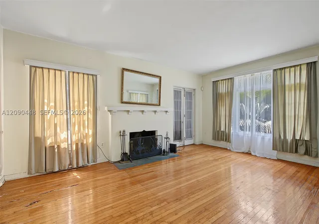 Photo 4 of Single family home for sale at 931 NW 14th Court, Miami, FL 33125 | MLS# A12090448 | Listing updated on 2026-10-07