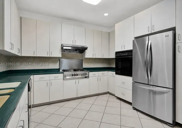Photo 4 of Land for sale at 33300 SW 202nd Avenue, Homestead, FL 33034 | MLS# A12093100 | Listing updated on 2026-09-28