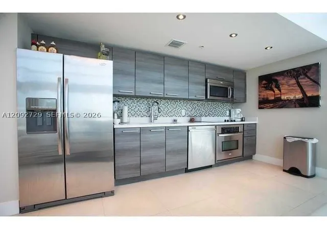 Photo 3 of Condo for sale at 421 Meridian Ave #21, Miami Beach, FL 33139 | MLS# A12092729 | Listing updated on 2026-09-22