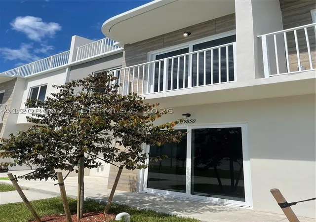 Photo 1 of Townhouse for sale at 25850 Sw 144th Avenue, Homestead, FL 33032 | MLS# A12080973 | Listing updated on 2026-09-22