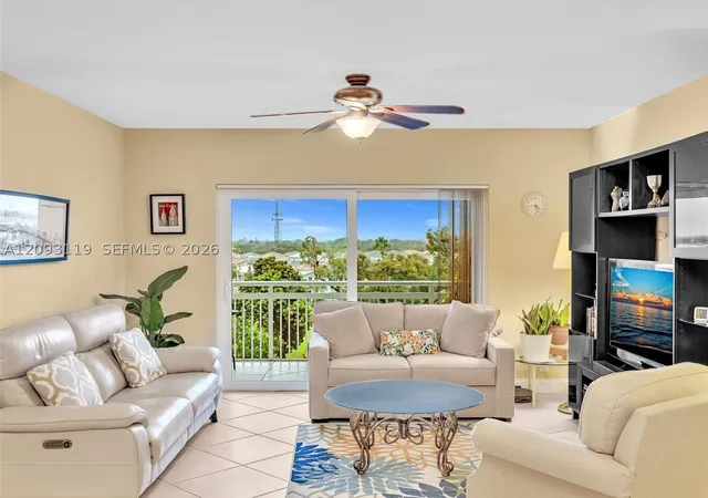 Listing Photo 1 - Condo for sale in building located at 4400 Hillcrest Dr, North Lauderdale, FL 33021 - Unit #603B