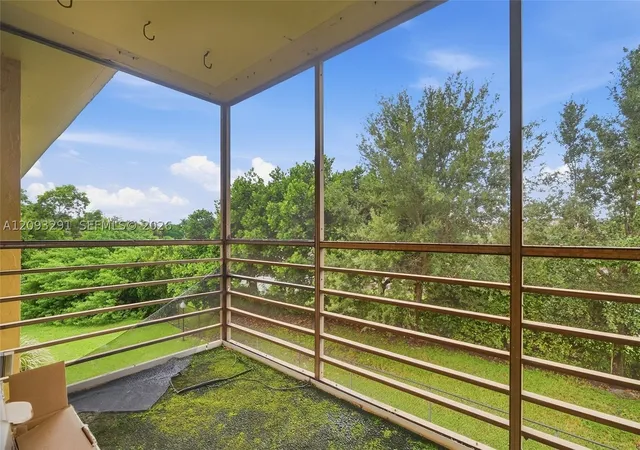 Photo 4 of Condo for sale at 3490 Foxcroft Rd #B303, Miramar, FL 33025 | MLS# A12093291 | Listing updated on 2026-09-22