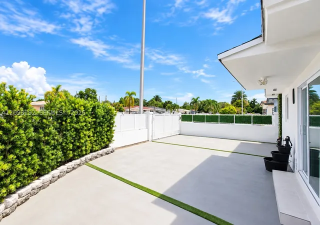 Photo 2 of Single family home for sale at 798 W 31st Street, Hialeah, FL 33012 | MLS# A12093292 | Listing updated on 2026-10-04