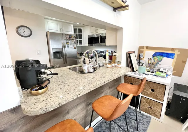 Photo 3 of Condo for sale at 2935 NE 163rd Street #5P, North Miami Beach, FL 33160 | MLS# A12093317 | Listing updated on 2026-09-22