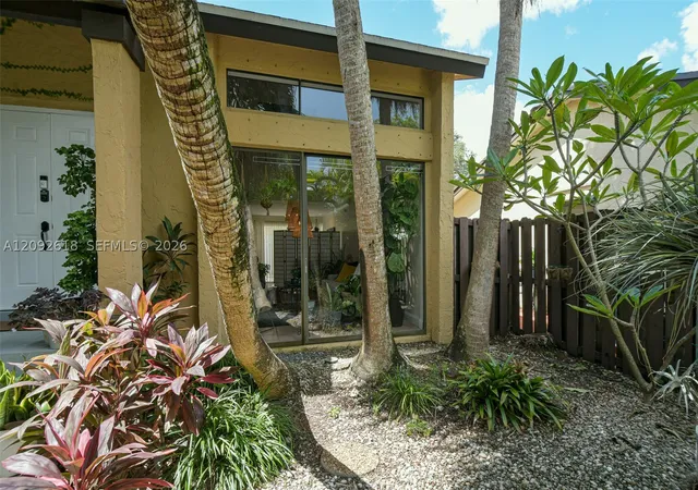 Photo 4 of Single family home for sale at 11624 SW 135th Place, Miami, FL 33186 | MLS# A12092618 | Listing updated on 2026-09-26
