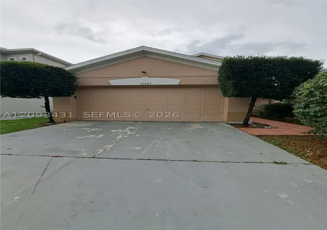 Single family home for sale at 13027 Lily Pond Ct, Orlando, FL 32824 | MLS# A12093431