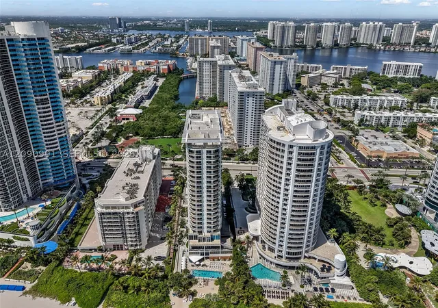 Photo 3 of Condo for sale at 17375 Collins Ave #2305, Sunny Isles Beach, FL 33160 | MLS# A12090991 | Listing updated on 2026-09-22