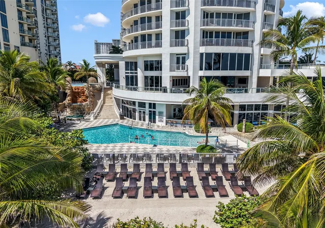 Photo 4 of Condo for sale at 17375 Collins Ave #1404, Sunny Isles Beach, FL 33160 | MLS# A12091187 | Listing updated on 2026-09-22